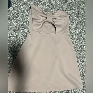Women’s Strapless dress